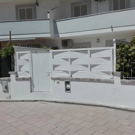 Trenta Metri Dal Mare Caraibico Ferienhaus